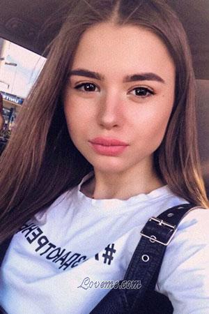 199598 - Darya Age: 19 - Belarus